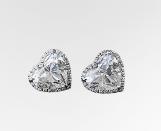 VVS Heart-Shaped Moissanite Stud Earrings 18K Plated Gold